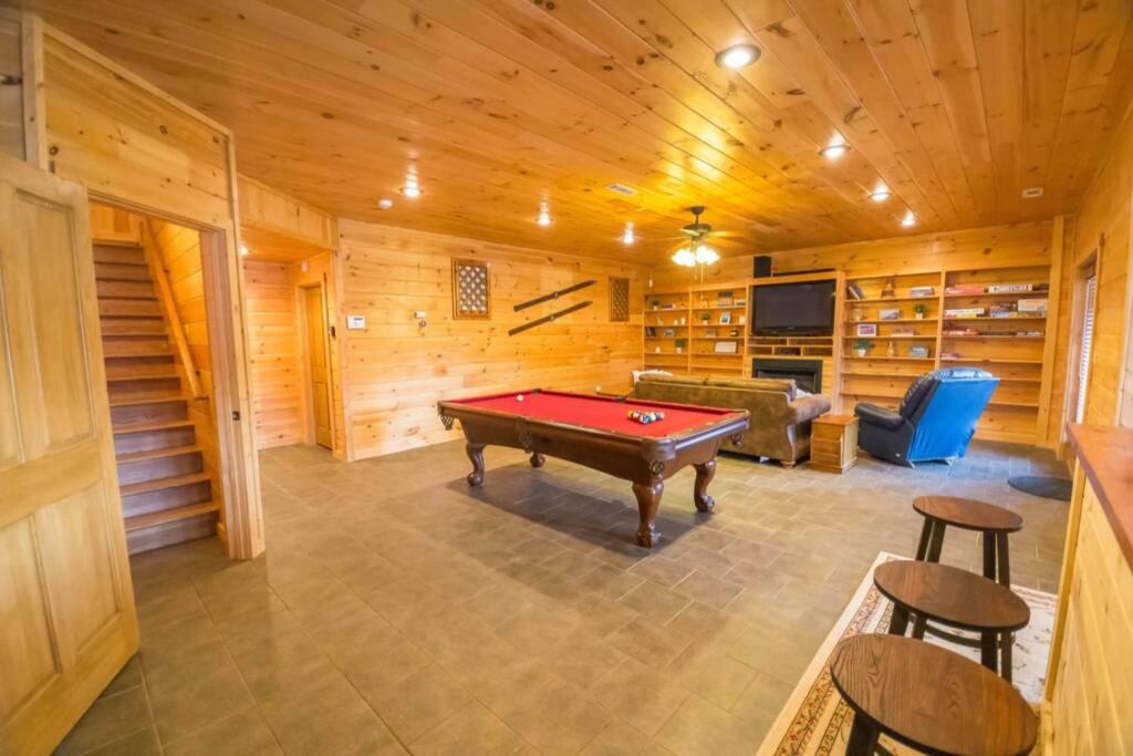 Christmas Lodge-Secluded Near Downtown Blue Ridge Buitenkant foto