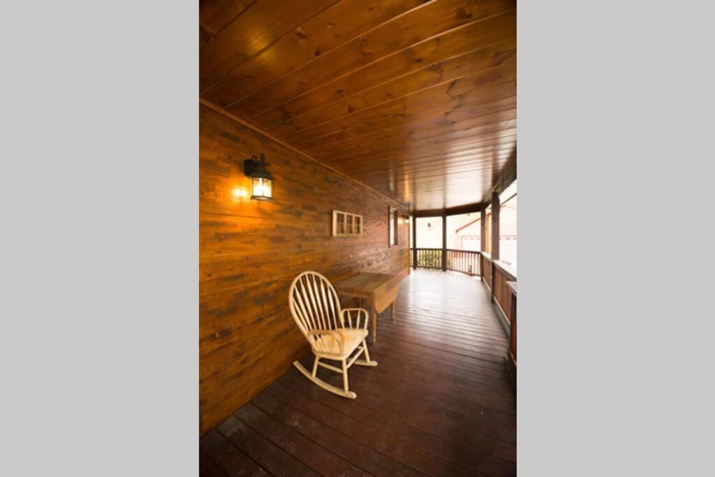 Christmas Lodge-Secluded Near Downtown Blue Ridge Buitenkant foto